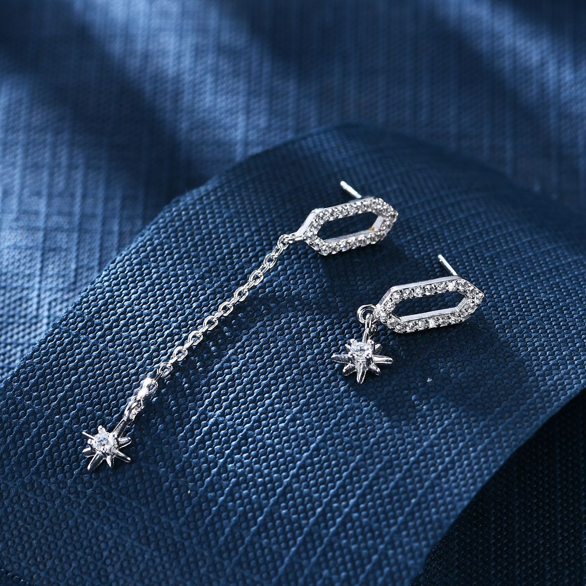 Anton Head Wolf 925 sterling silver 0093 earrings full figure