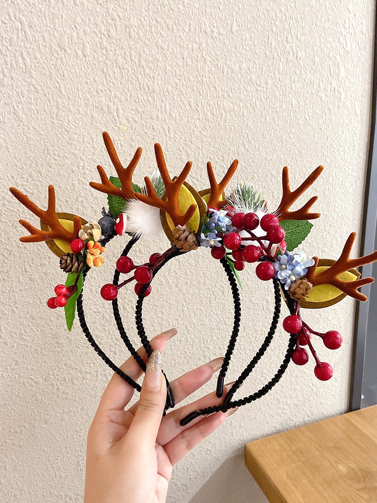 Antler headbands, a series of traditional Chinese style accessories, are fresh and cute. Factory direct sales of headwear