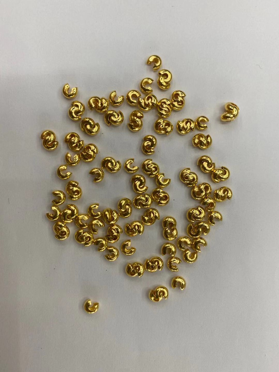Open beads sandwiched beads