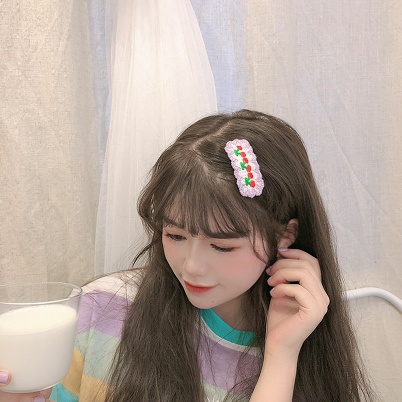 樱桃5.5公分花夹BB夹毛线夹白底实物图