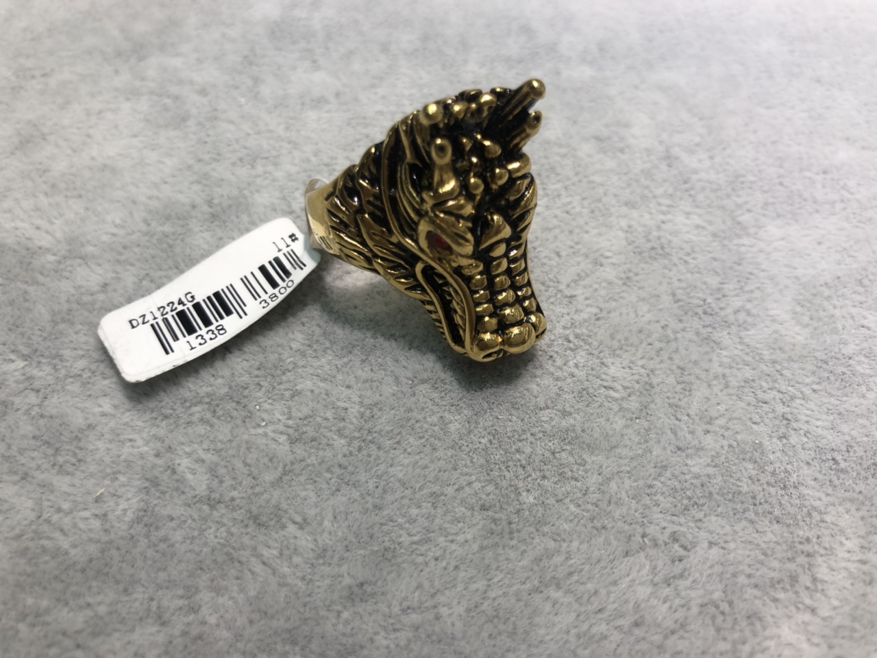Yi Chen stainless steel bibcock gold ring fashion personality simple allergic proof hand ornaments can be customized thumbnail