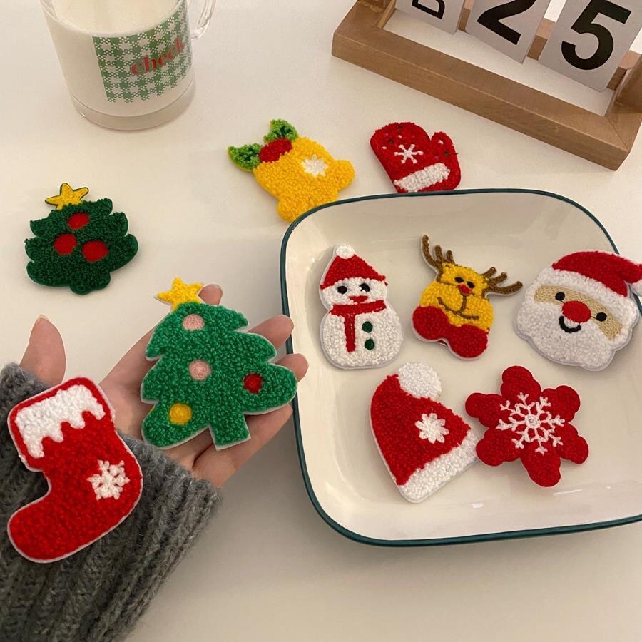 Christmas hair accessories, cute reindeer hair clips, BB clips, pressure clip series, girlish bell snowflake bangs hair clips, autumn and winter hair accessories