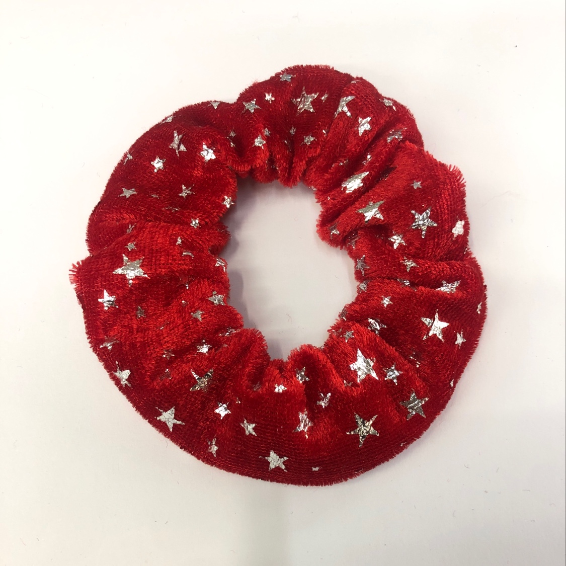 Poinsettias, little stars, big intestine hair rings full figure