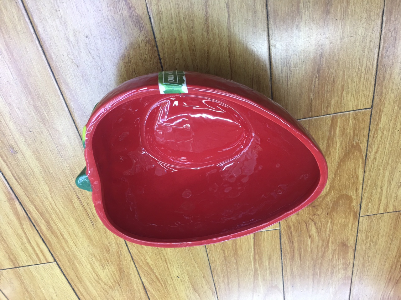 Ceramic strawberry pot thumbnail
