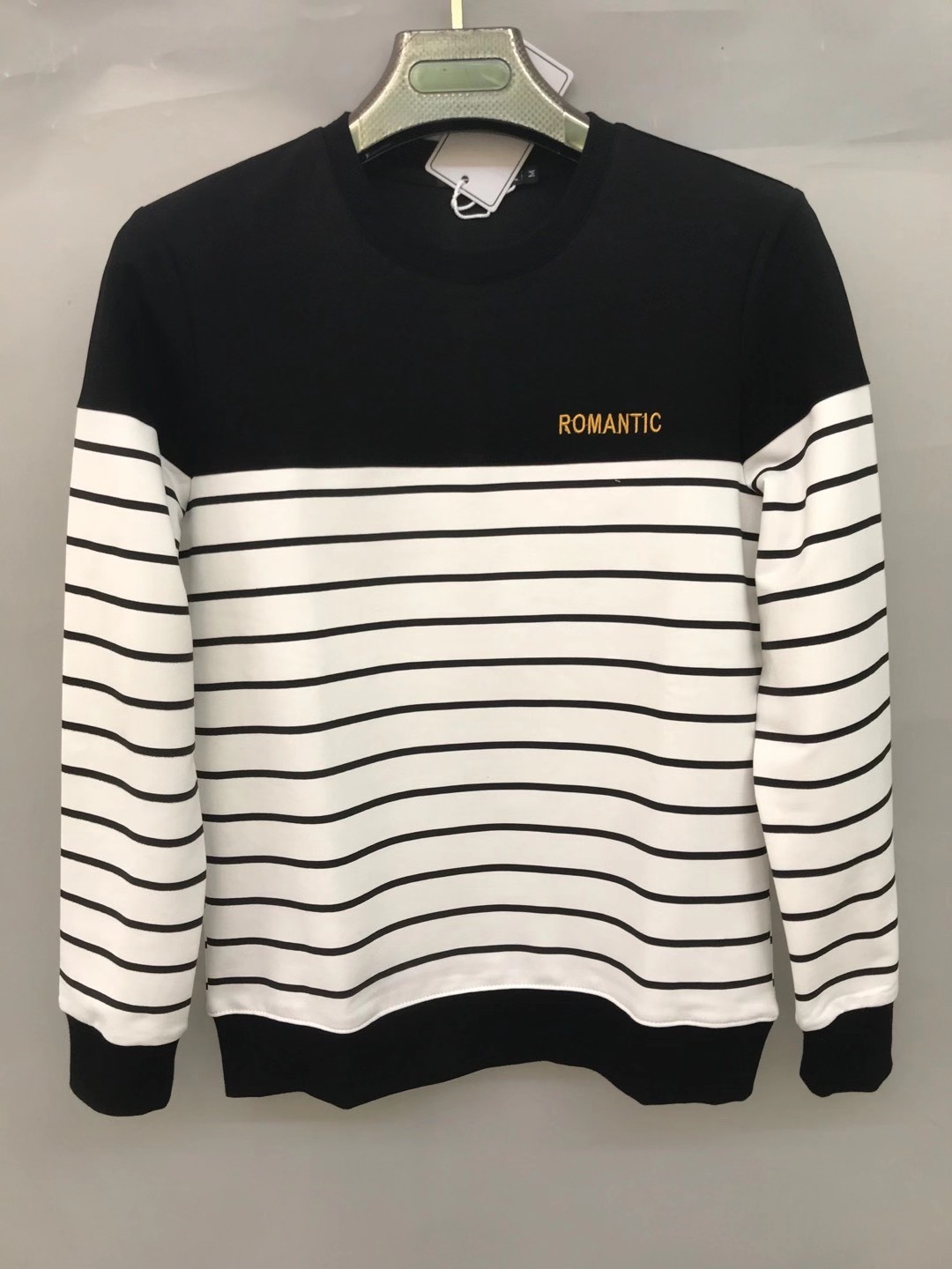 Long-sleeved T-shirt men's autumn Korean-style trendy hoodie men's white base layer, round-neck pullover detail image 12