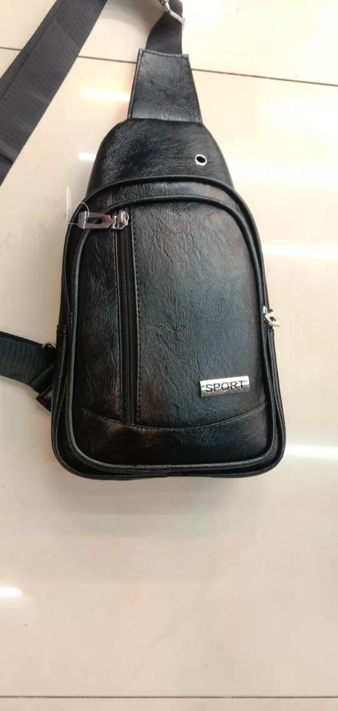 Crossbody bag detail image 10