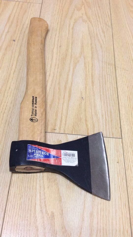 斧头。板斧白底实物图