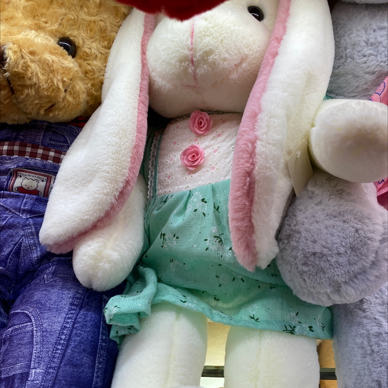 "Doll" details Picture