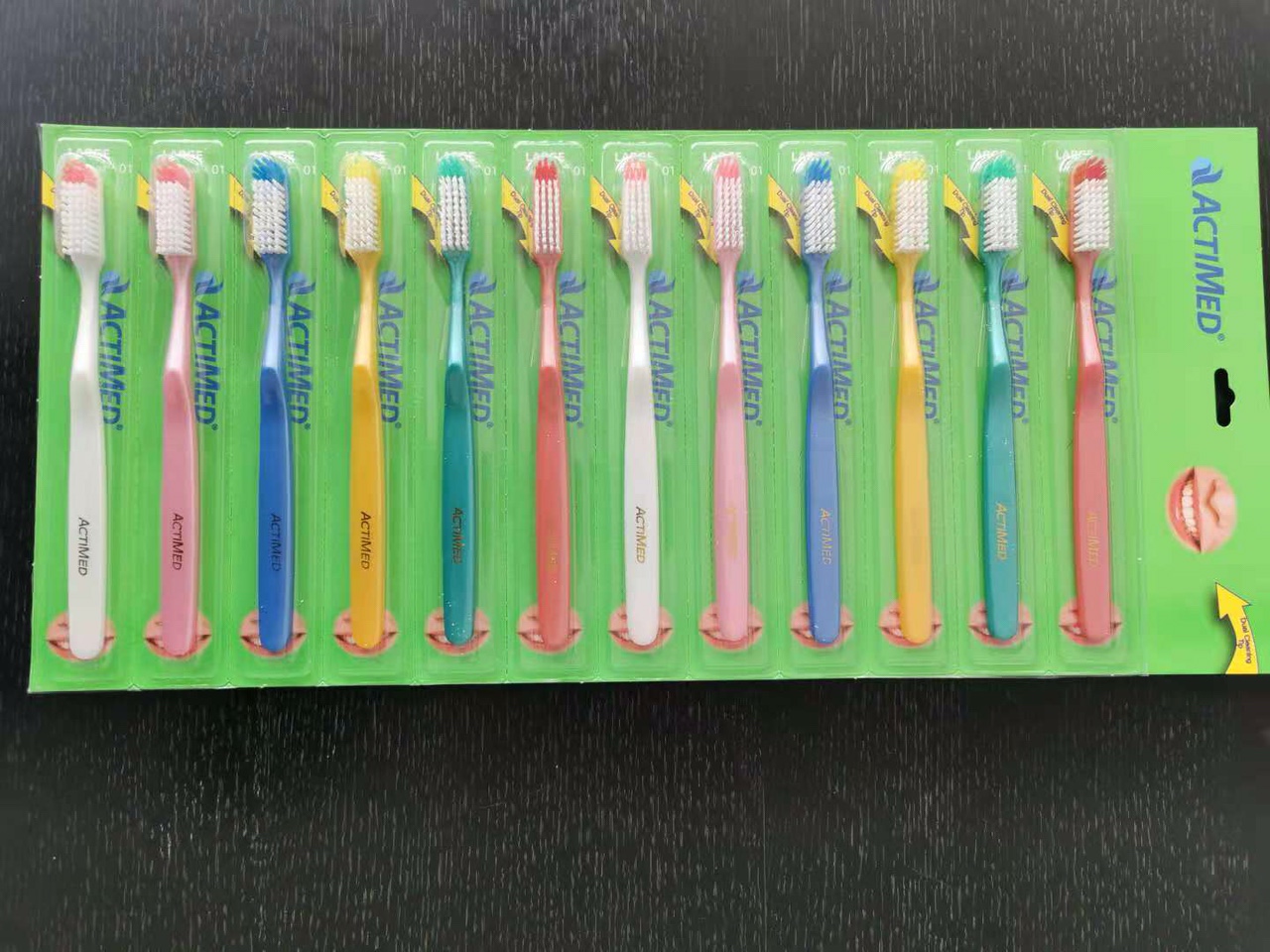 外贸挂板印字牙刷