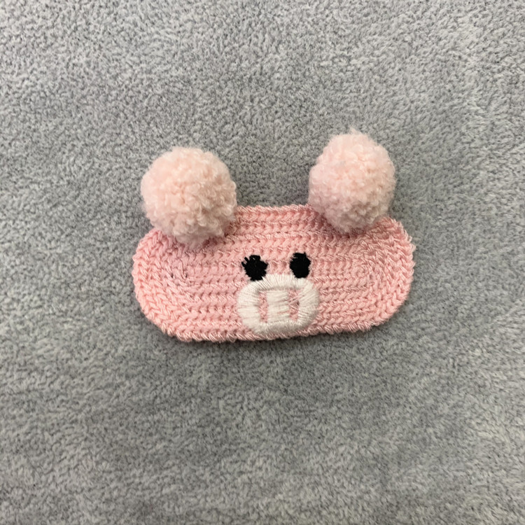 Teddy ball cartoon irregular-shaped hairpin details Picture