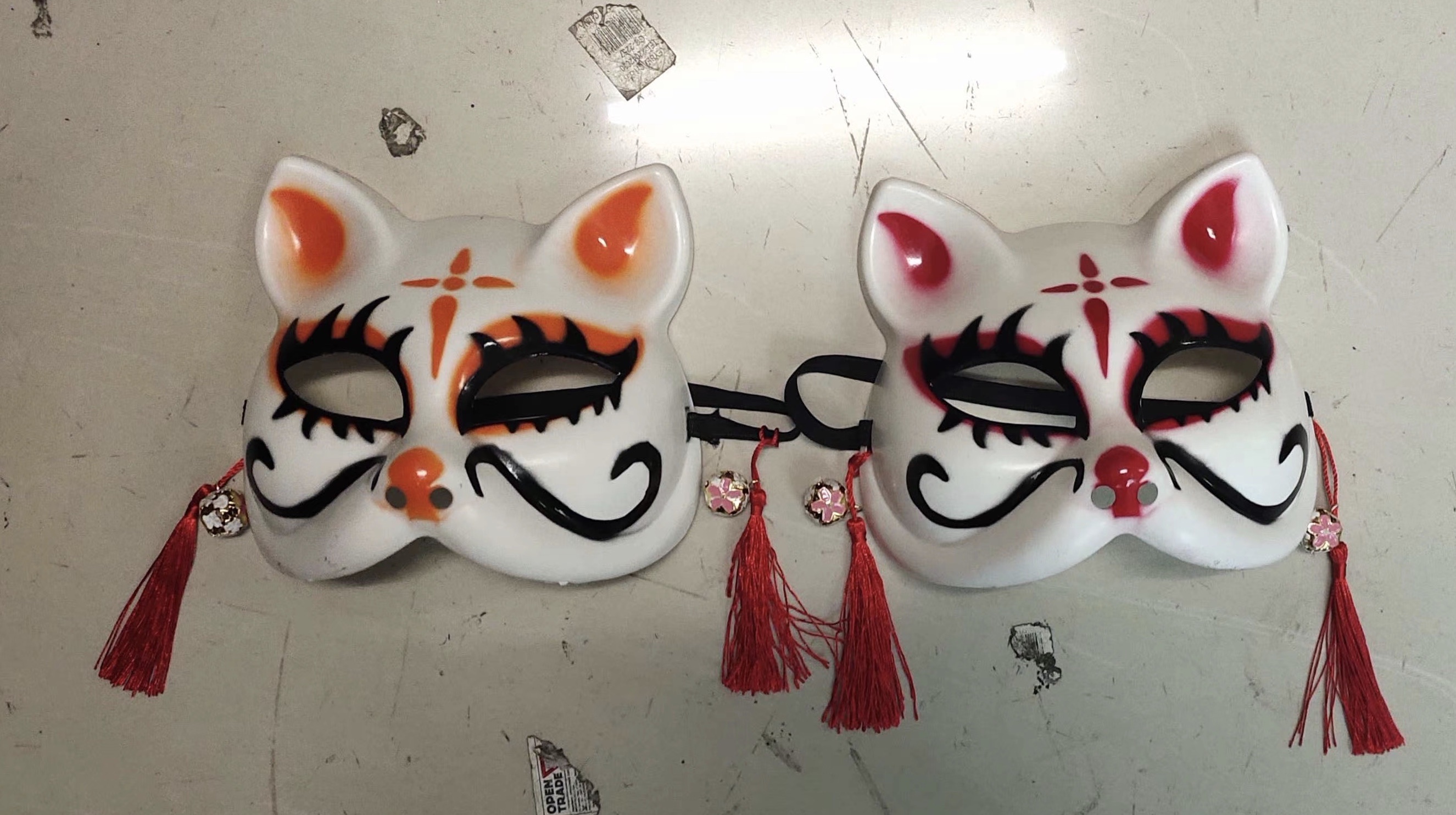 Halloween Half Face Pattern Dance Mask Bell Fox Mask Ghost Full Face Fox Pvc Injection Molding Jingle Cat Application Scenario