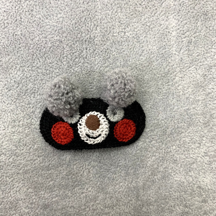 Teddy ball cartoon irregular-shaped hairpin Specification image