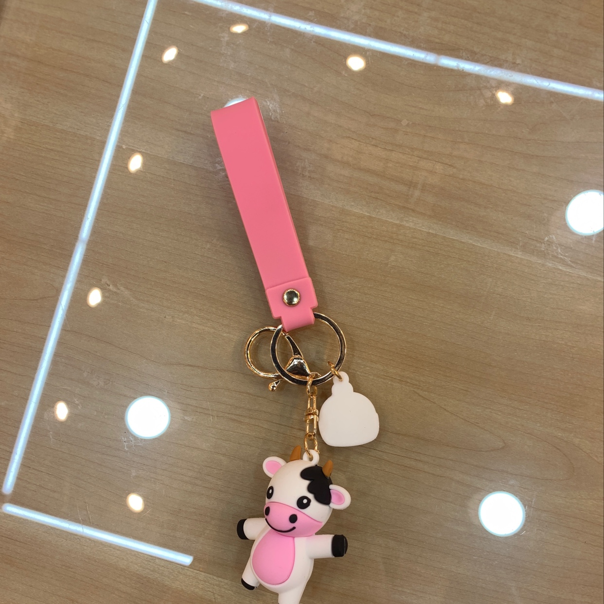 Little cow pendant cute fashion Instagram red envelope bag pendant car pendant thumbnail