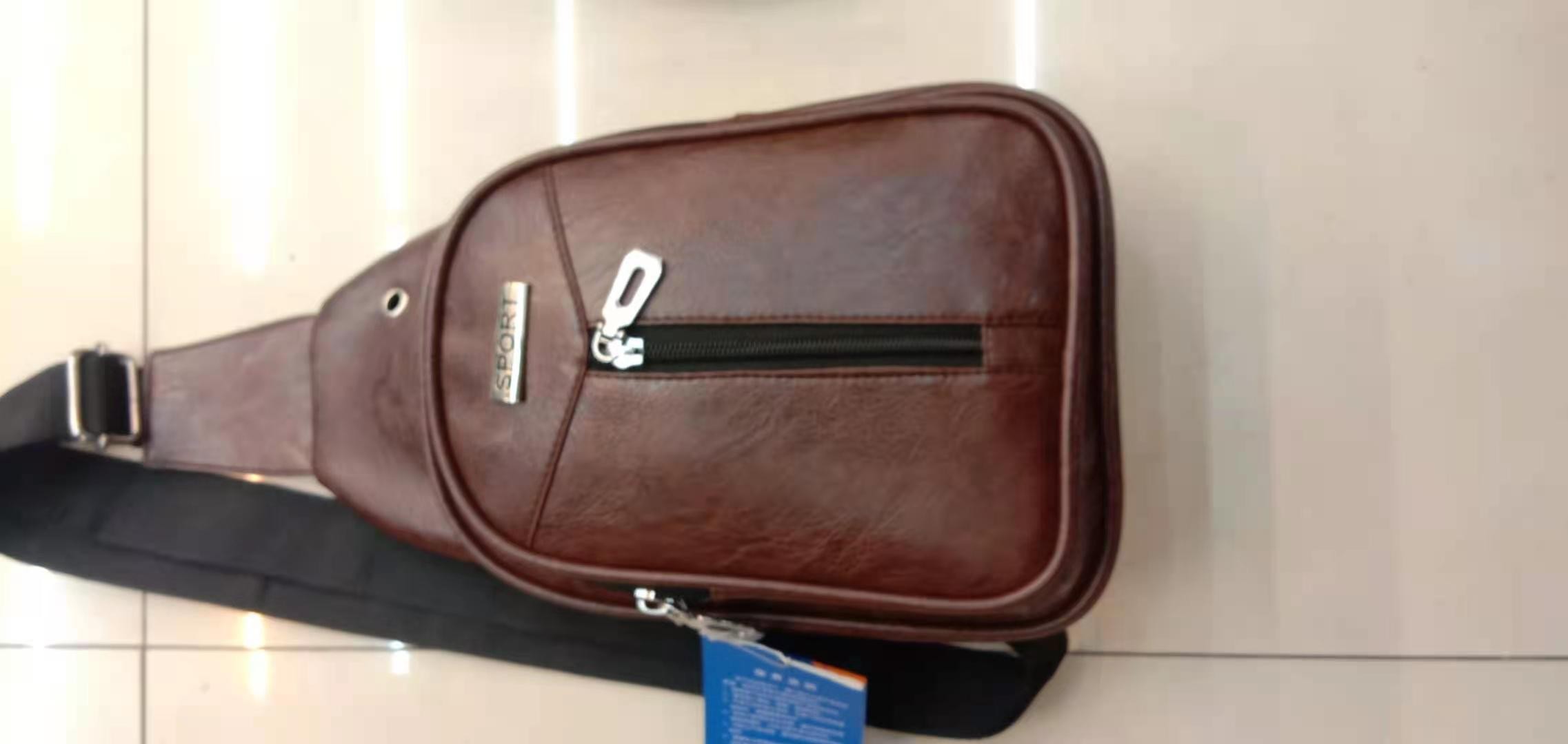 Crossbody bag detail image 1