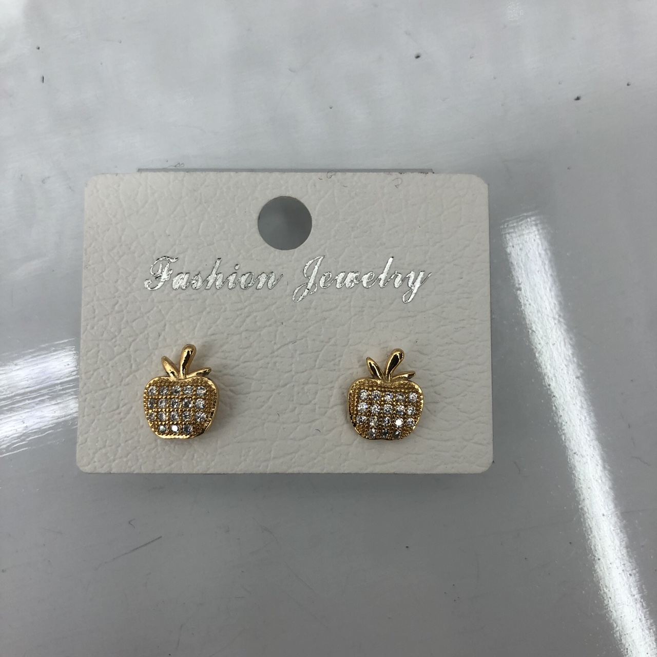 耳钉饰品