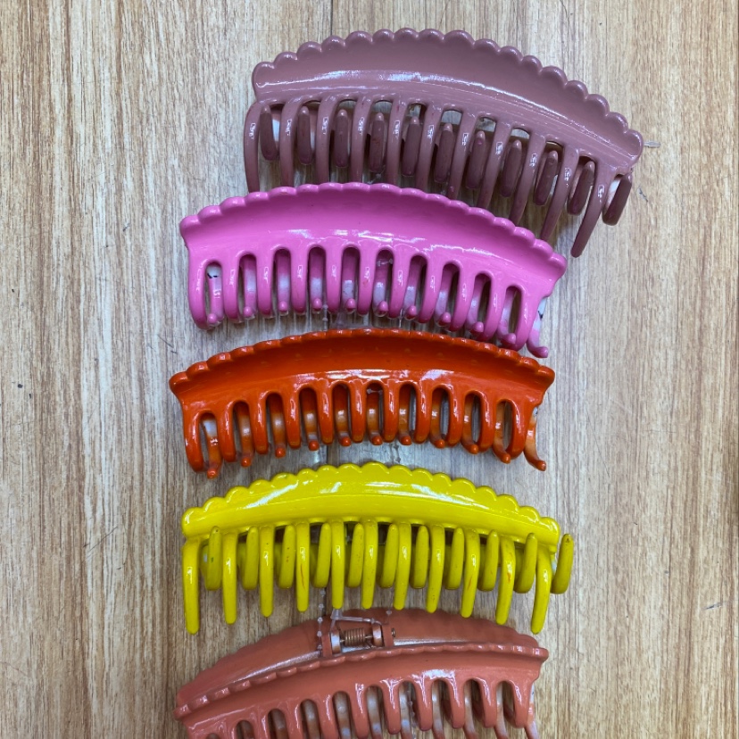 10 Cm Plastic Hair Clip With Long Teeth