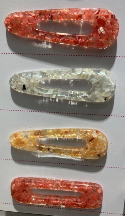 Scallop Resin Hairpin