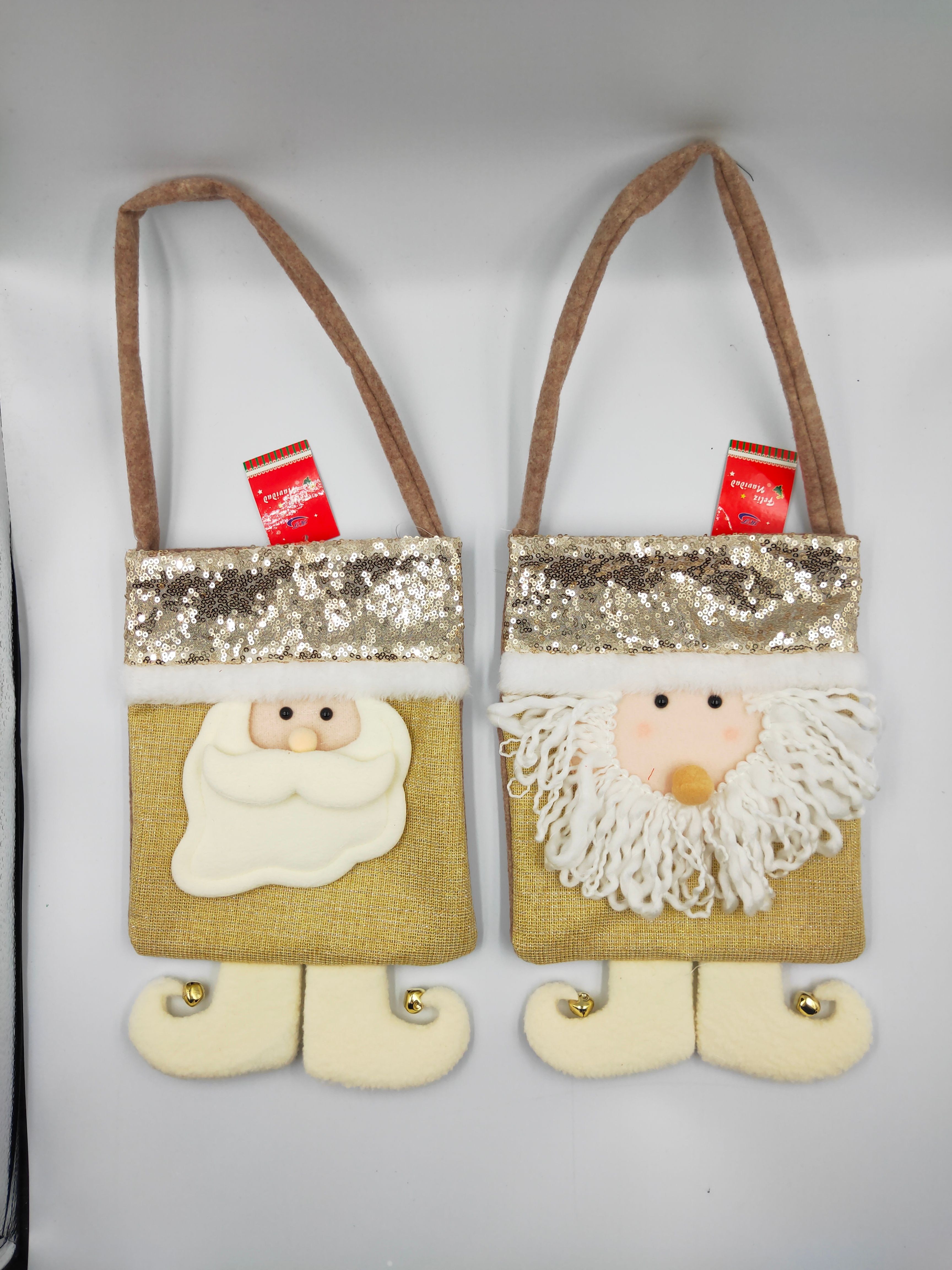 Christmas Handbag 3 full figure