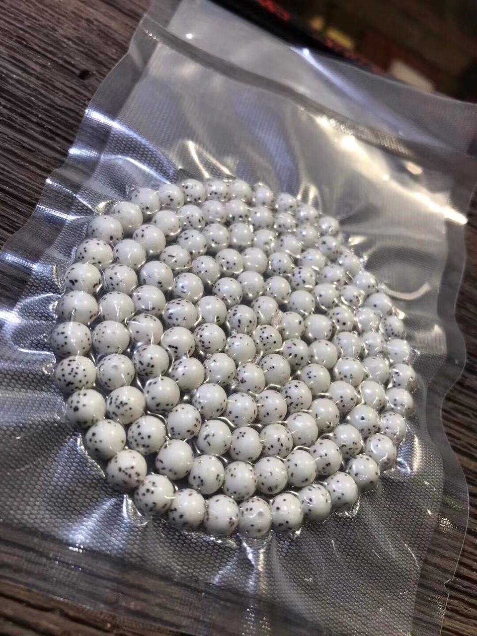 正宗海南原生态新月菩提，大留白，规格6mm，头货精挑。一条毕业，兴趣来询图