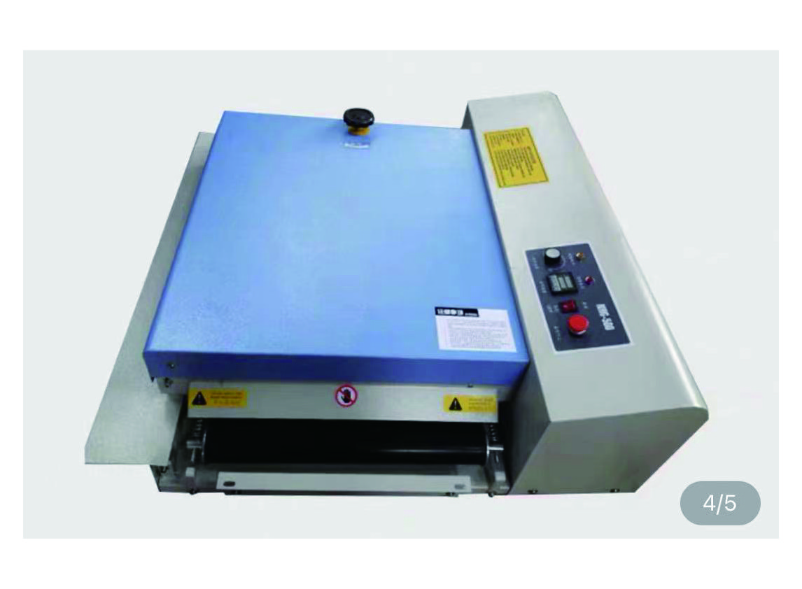 Seamless garment laminating and heat transfer printing machine Application Scenario