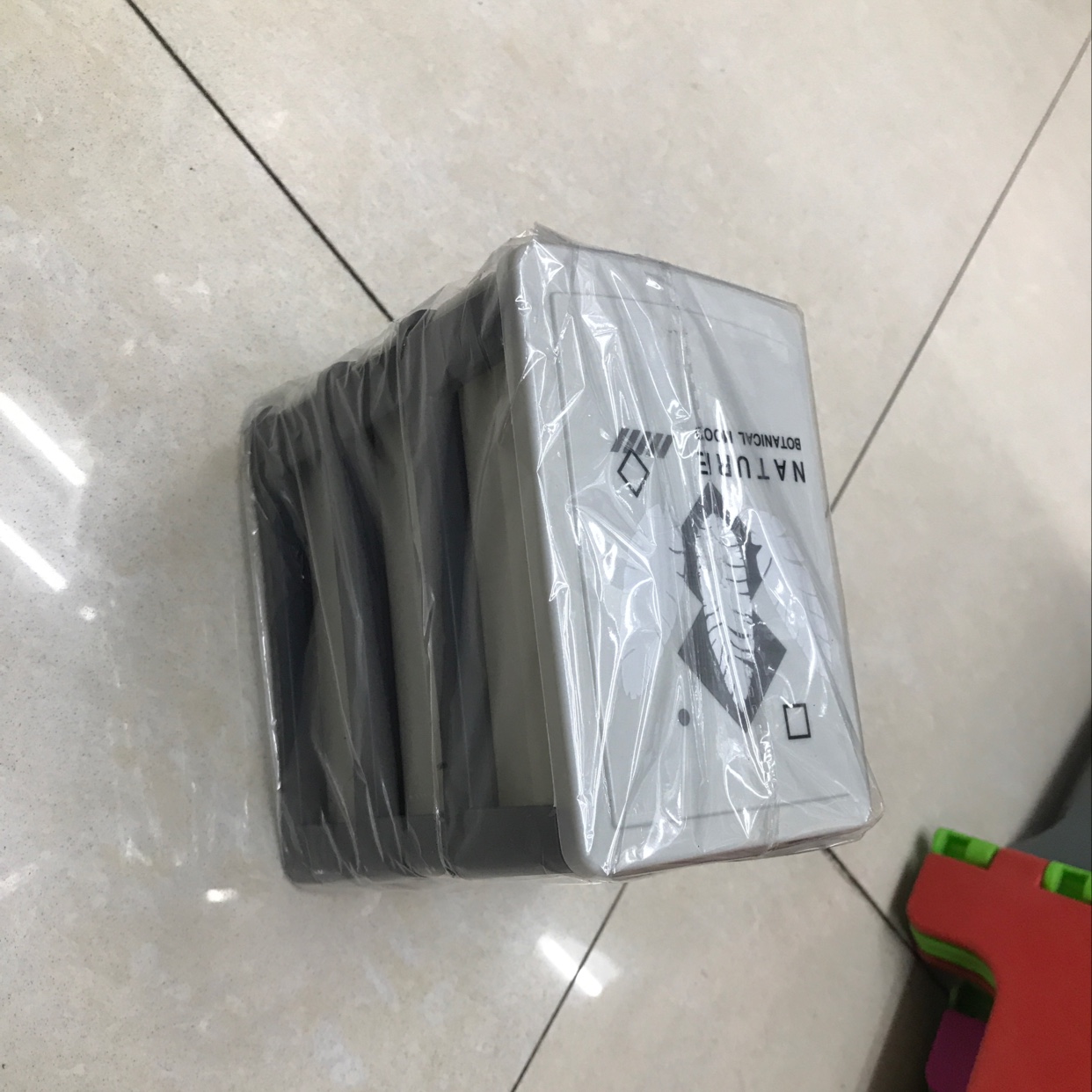 Makeup Storage Box full figure
