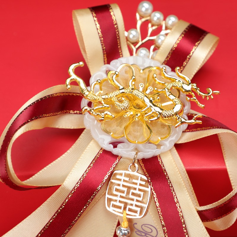 Creative Chinese-style wedding corsages for brides and grooms, high-end wedding festive pins and brooches, Chinese-style wedding supplies detail image 15