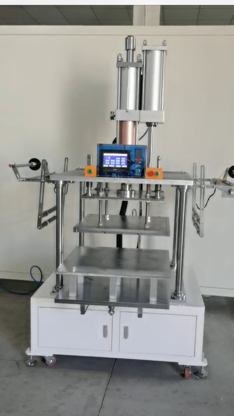 Enter and exit the high-pressure flat hot stamping machine