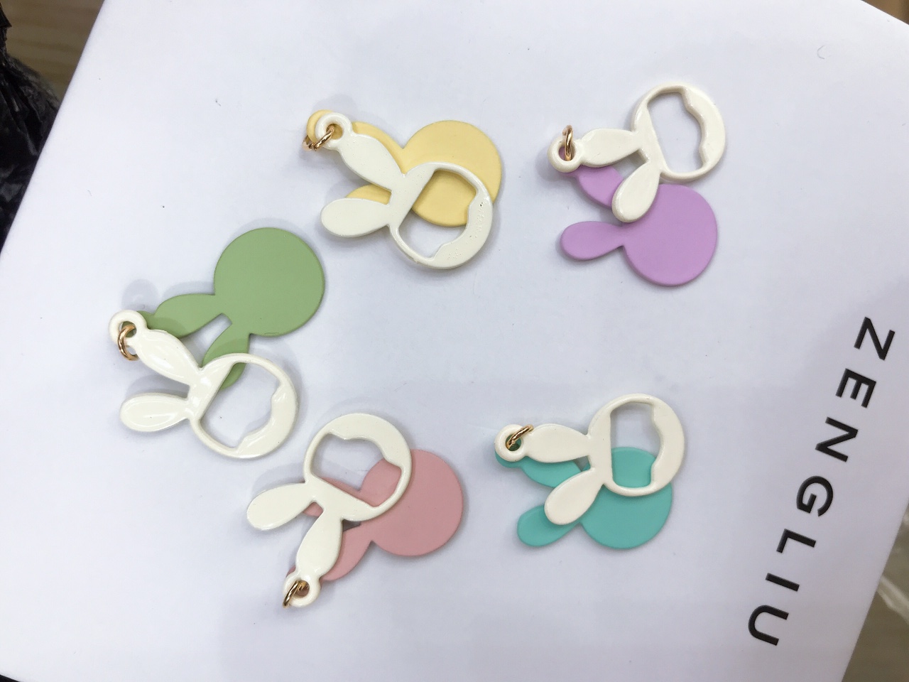 Colorful card rabbits