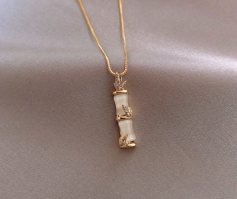 Necklace 20