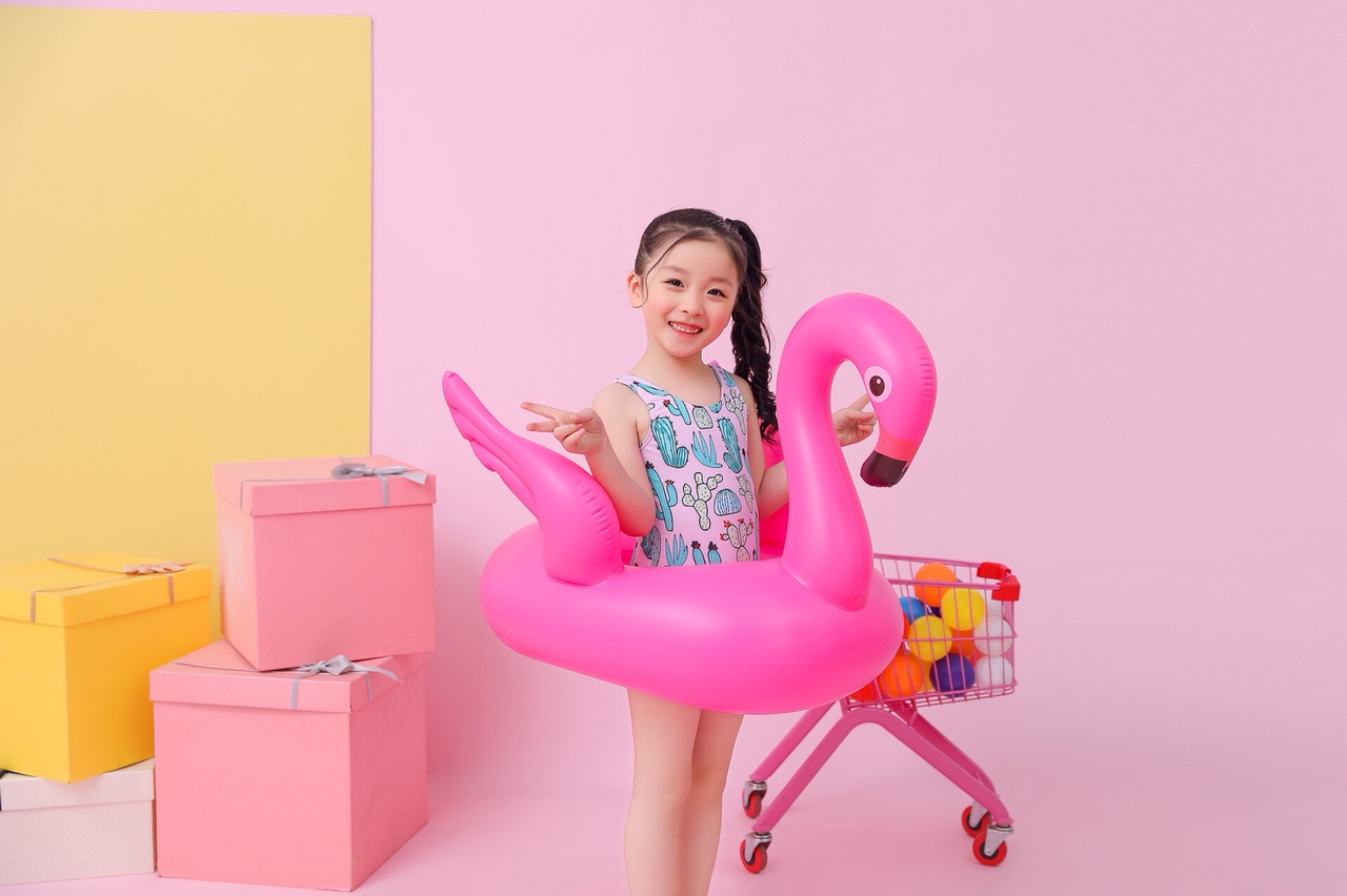 Wholesale of baby inflatable flamingo seat rings, unicorn baby swimming rings, children's lifebuoys and infant seat rings in stock