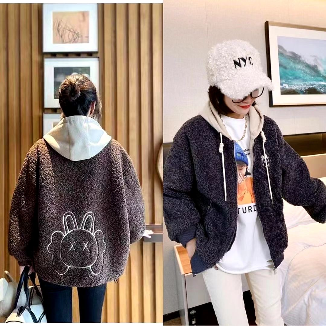 羊羔毛白底实物图