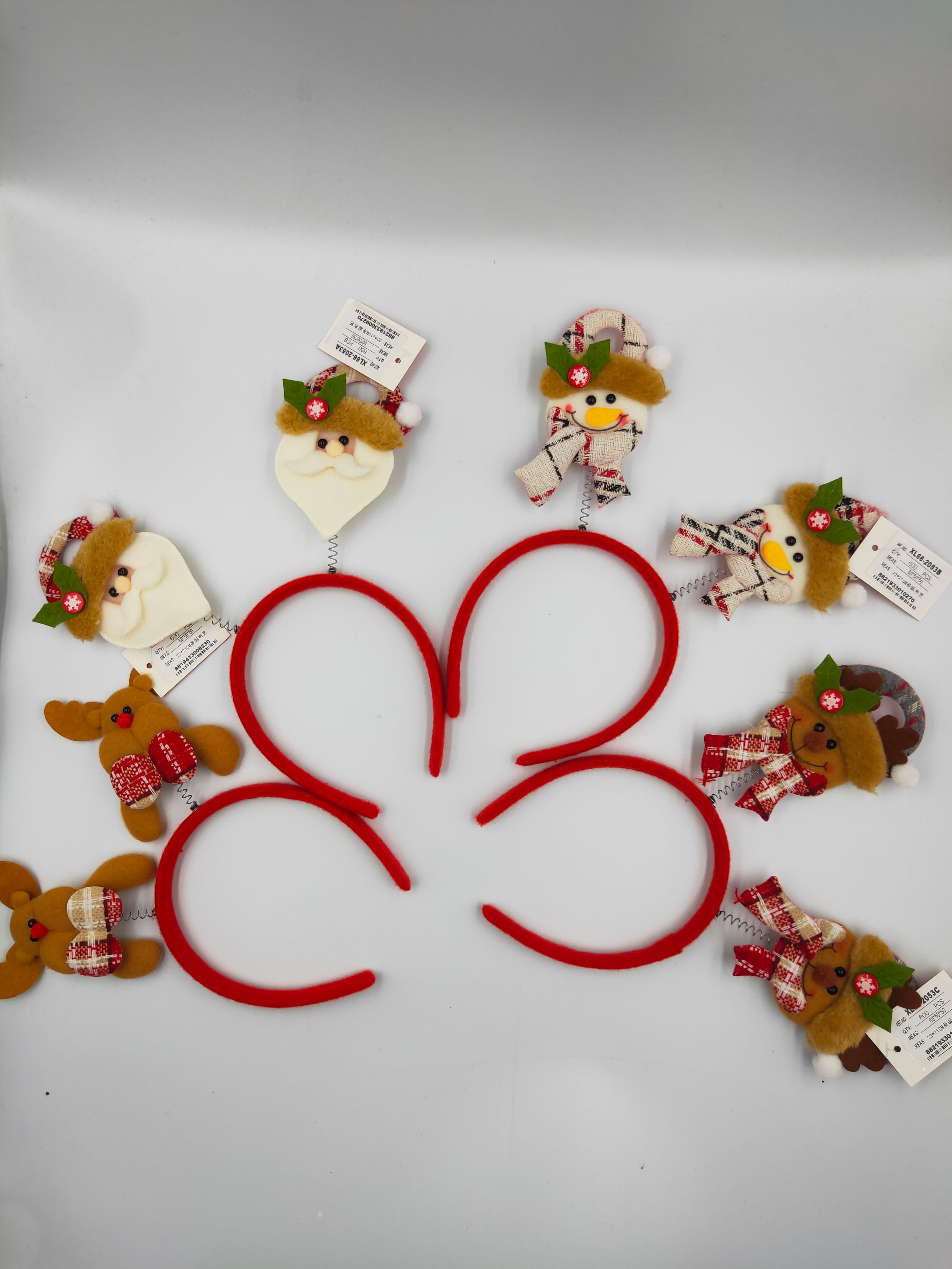 Christmas clasp 2 full figure