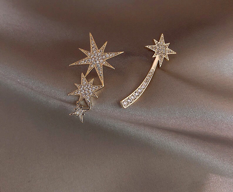 Ear Stud 29