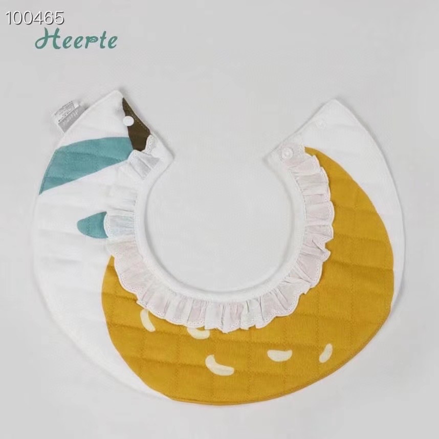 【 Autumn And Winter New Wonderful Presentation 】 Waterproof Warm Fruit Pie Round Bib With Lace 🍒 🍊 🍒 🍋
The Original Pattern Of The Designer
Fruit Pie On Bib Base Application Scenario