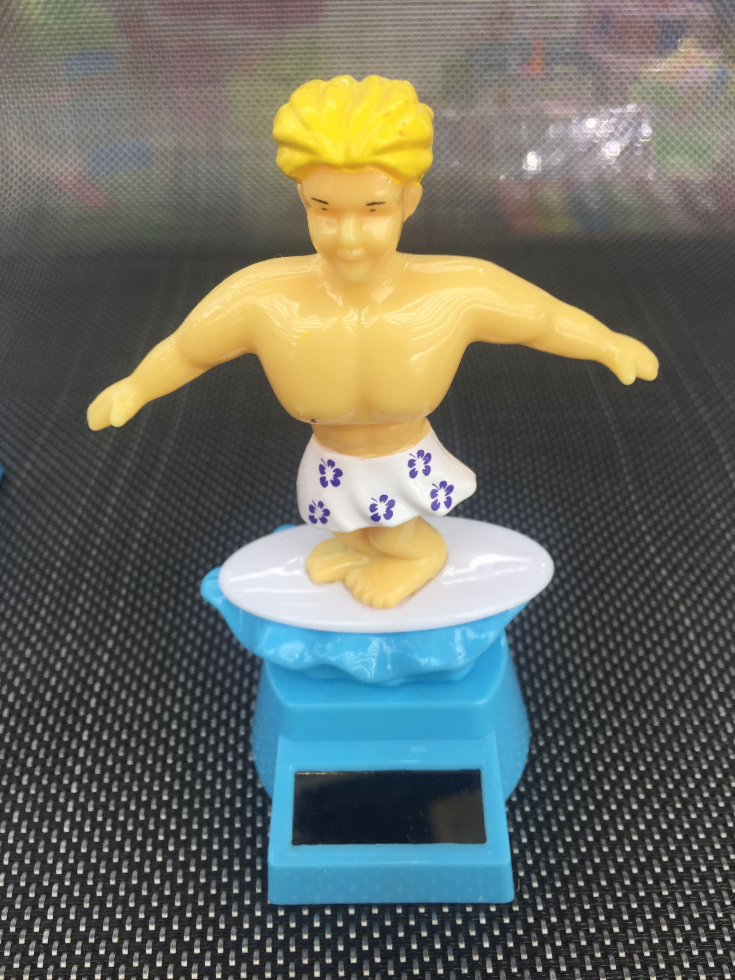 Solar swing surf boy thumbnail