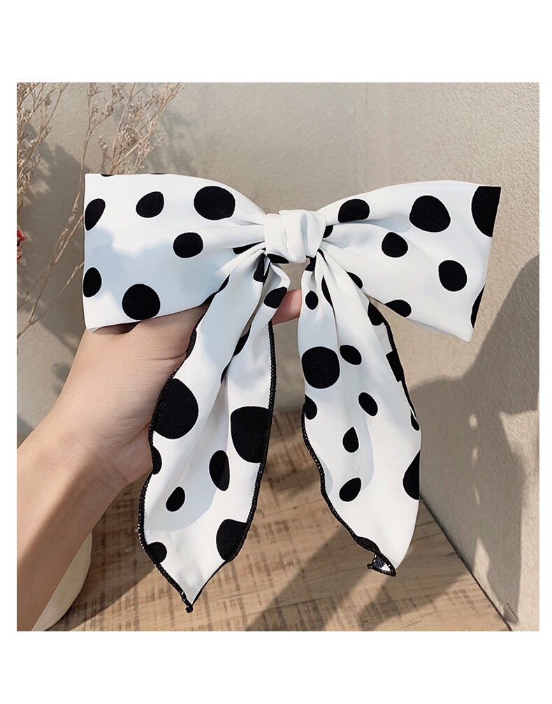 Korean irregular polka dot ponytail clips, best-selling Korean headwear, women's Korean hair bands, bow headwear, hair accessories, hair bands Application Scenario