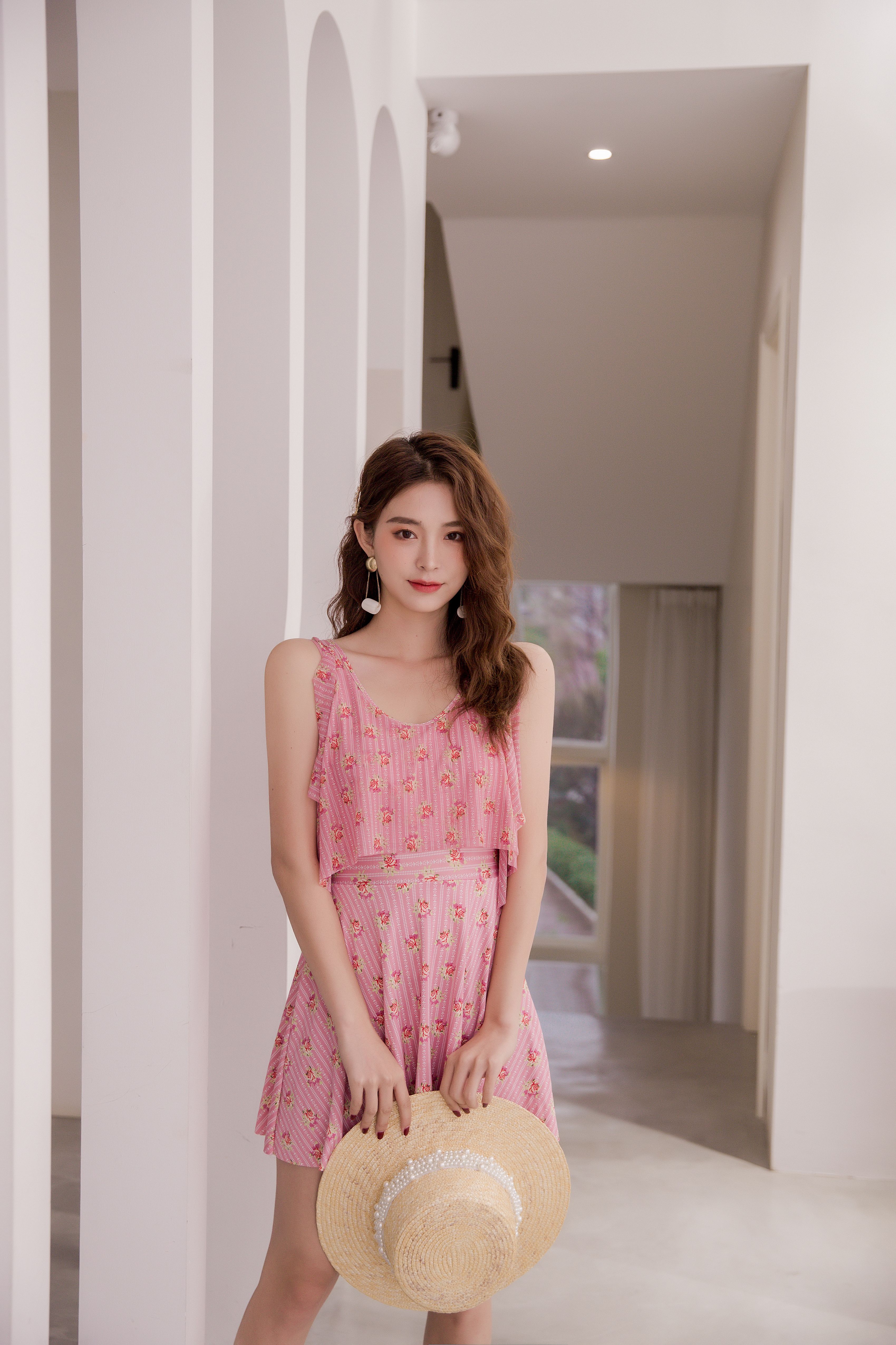 The New Milk Silk Swimsuit Wholesale One-Piece Skirt Is Conservative