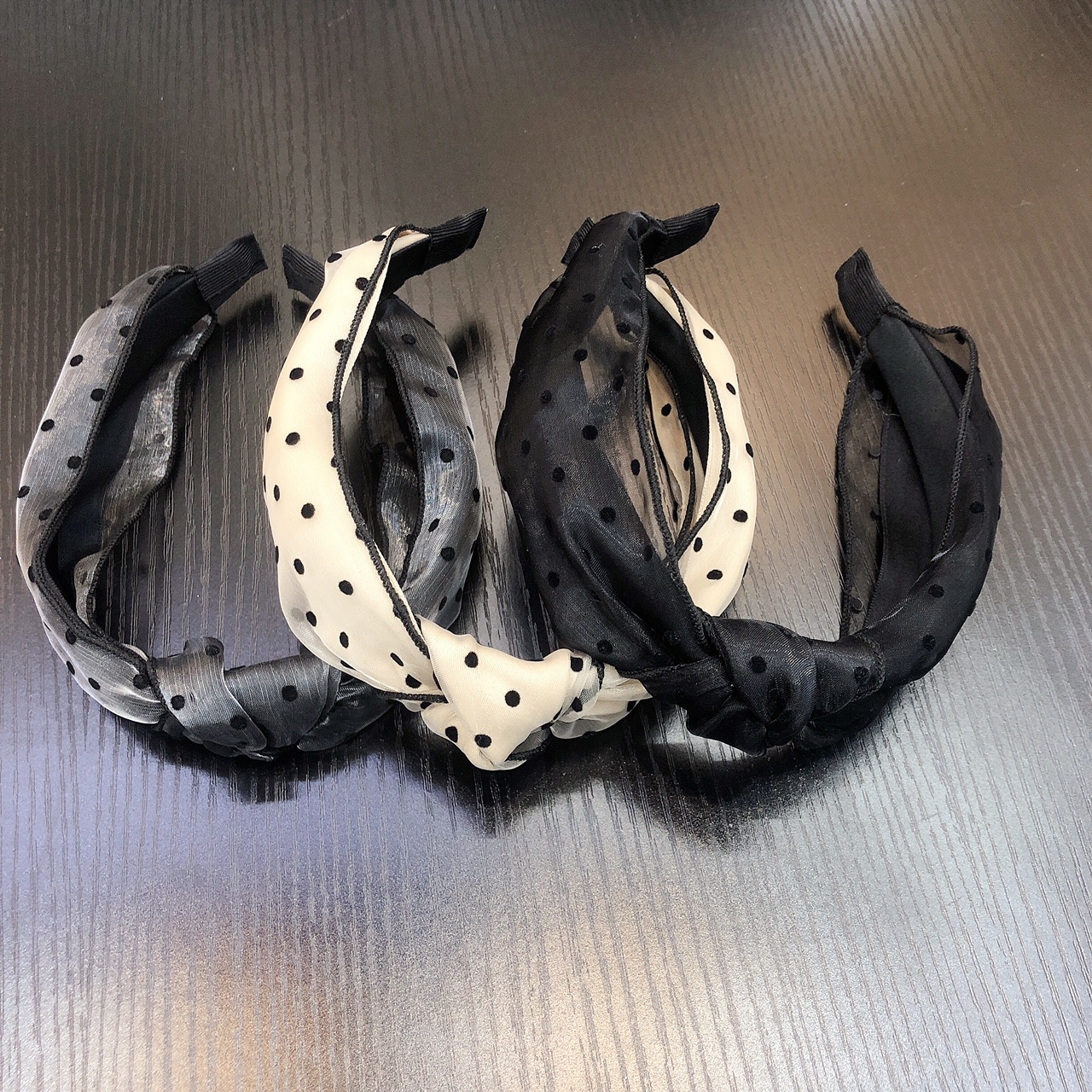 热销新款发饰韩版中间结发箍时尚百搭简约发带头箍优雅发箍韩版布艺发箍