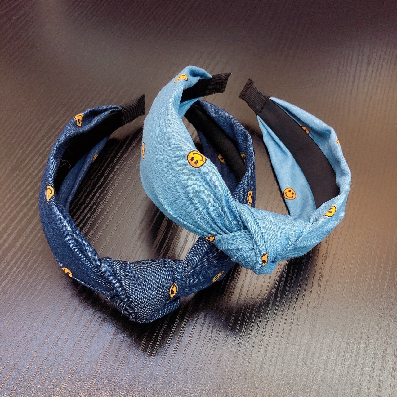 热销新款发饰时尚百搭简约发带头箍优雅发箍韩版手工打结布艺发箍韩版牛仔布艺笑脸中间结发箍