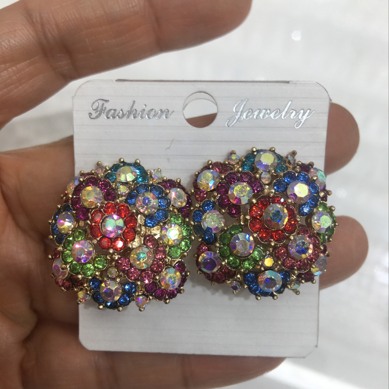 Go with the trend hot style earrings 99 thumbnail