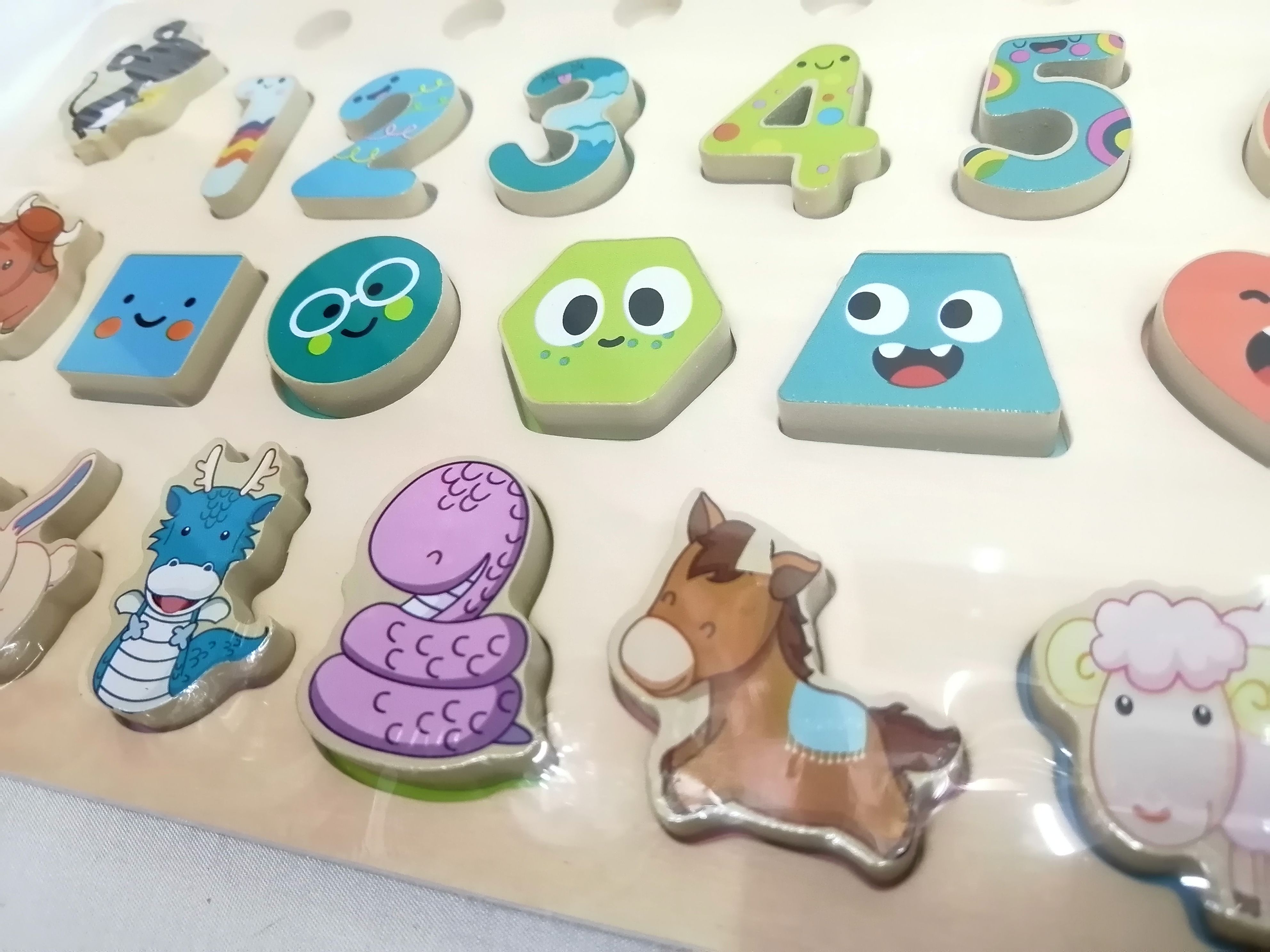 Baby enlightenment early education building blocks, children's intelligence and brain-stimulating digital puzzles, twelve Chinese zodiac toys matching boards Specification image