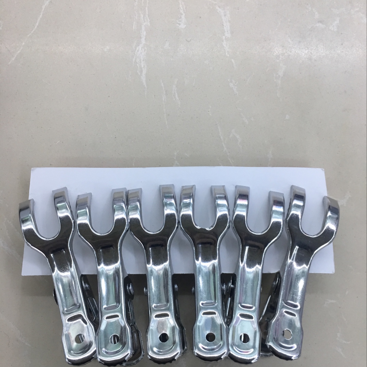 8.5cm Stainless steel small clip thumbnail