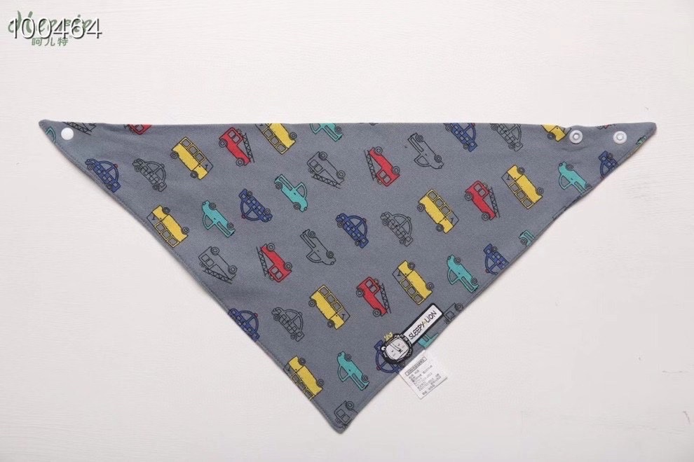 【 Heer Special New Product: Korean Version Of Little Lion Triangle Towel 】
Pure Cotton Skin-Friendly Fabric Soft And Comfortable
Fresh And Soft Background Color With Cute And Cute Print
Exquisite Workmanship
Elegant Little Lion Application Scenario