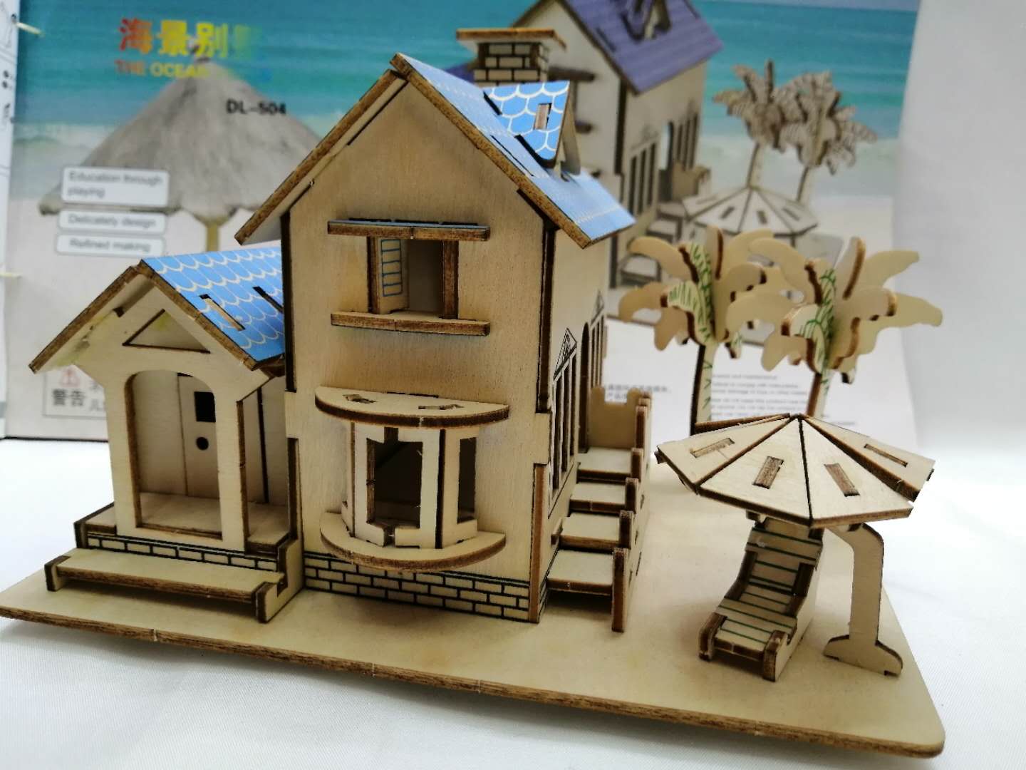 3D wooden jigsaw puzzle simulation children's car model, handcrafted building dinosaur educational toy