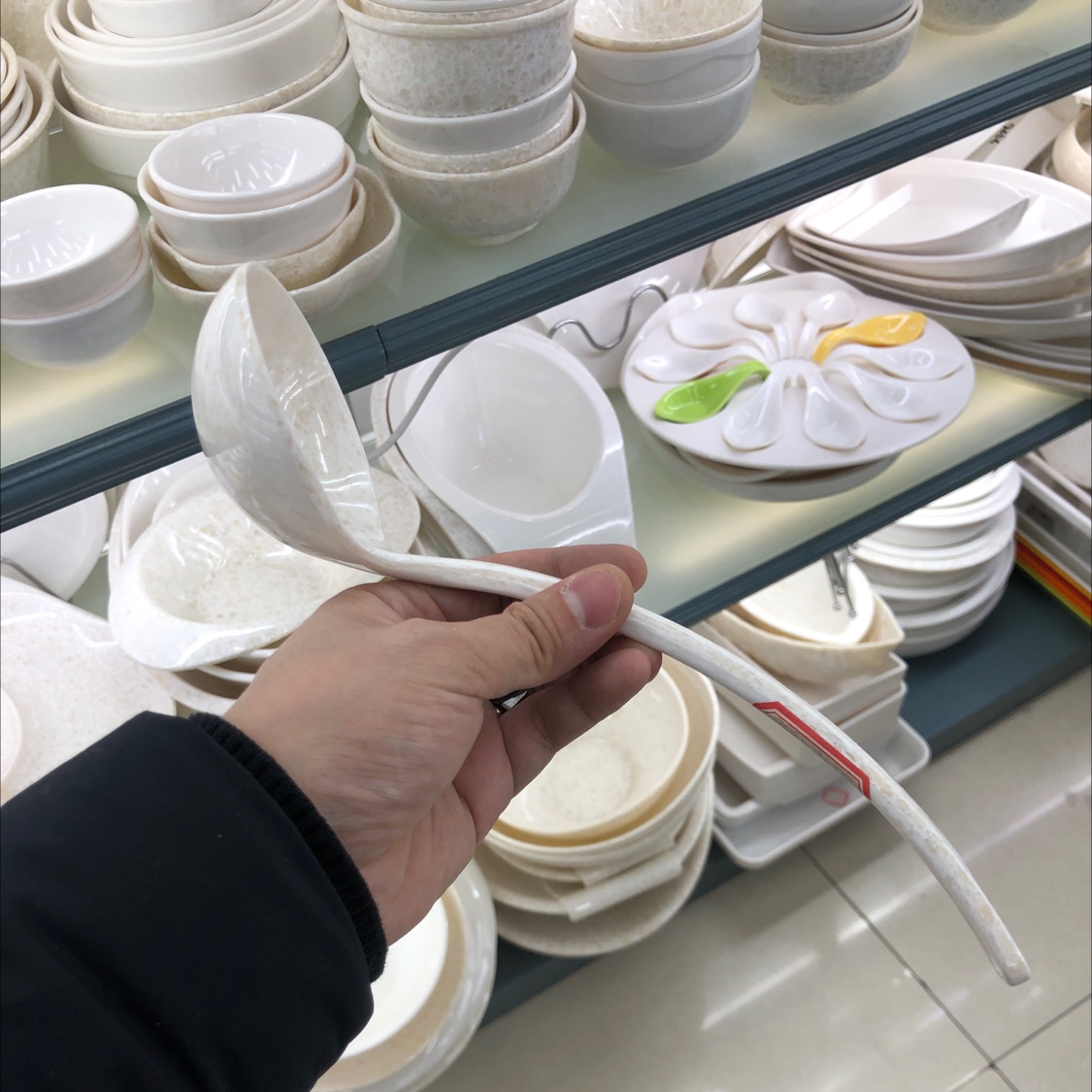 Melamine soup spoon details Picture