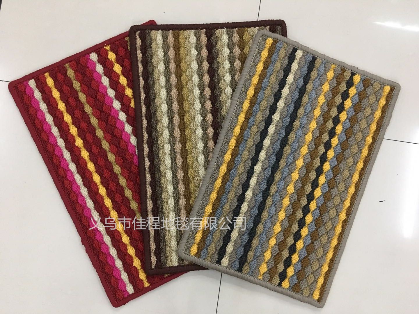 Polyester colored strip floor mat, water-absorbing and anti-slip floor mat, rainbow carpet, colorful floor mat, dazzling floor mat, Xia Kui floor mat details Picture