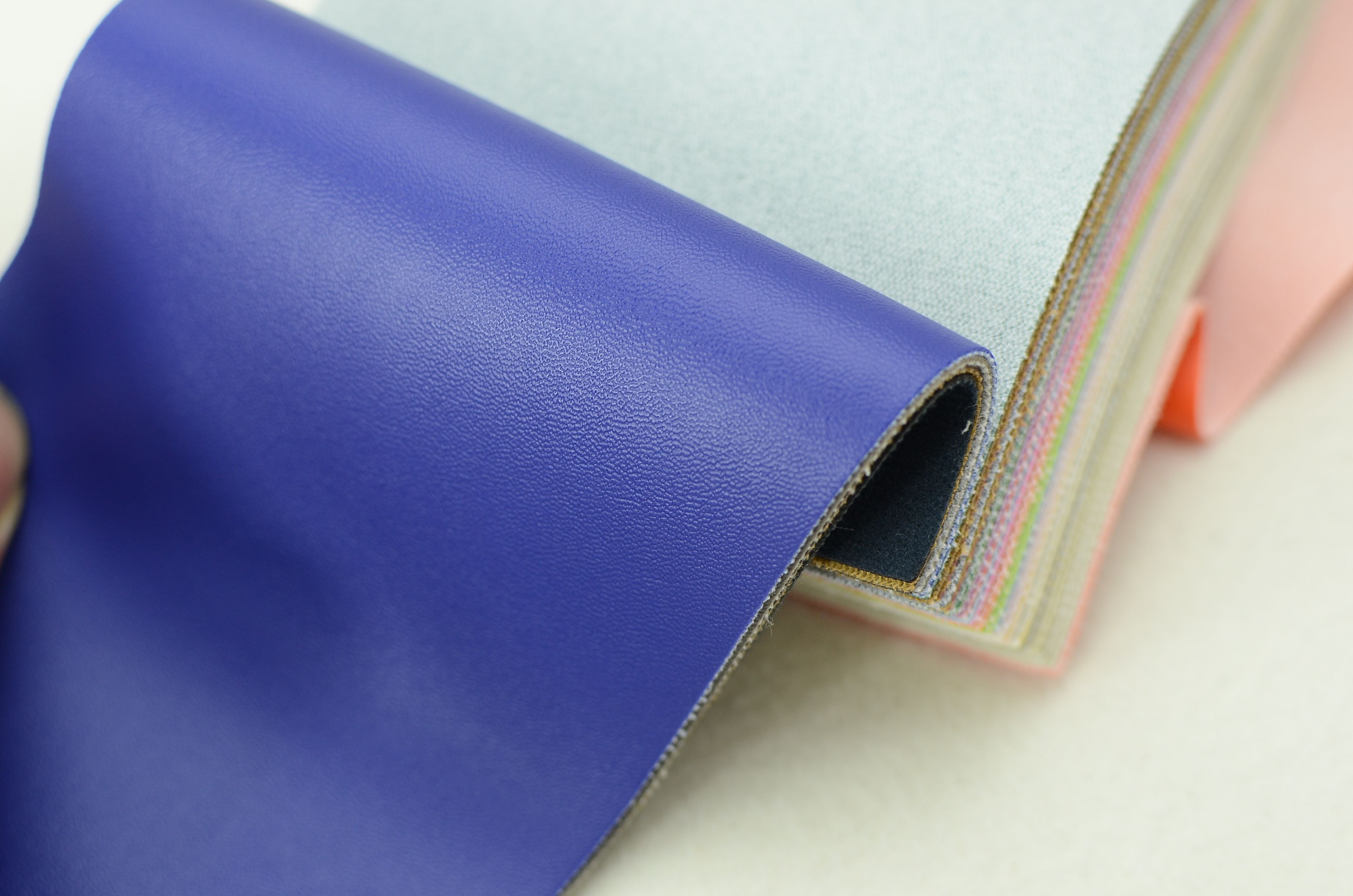 Thickened Napa pattern 580 sofa leather, luggage leather fabric, headboard soft and hard fabric Application Scenario