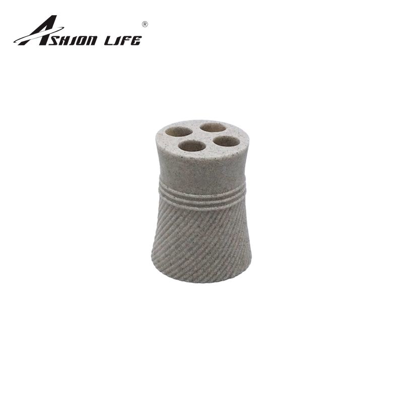 Paris Resin Toiletries 4-Piece Bathroom Toiletries Lotion Bottle Mouthwash Cup Toothbrush Holder Soap Box details Picture