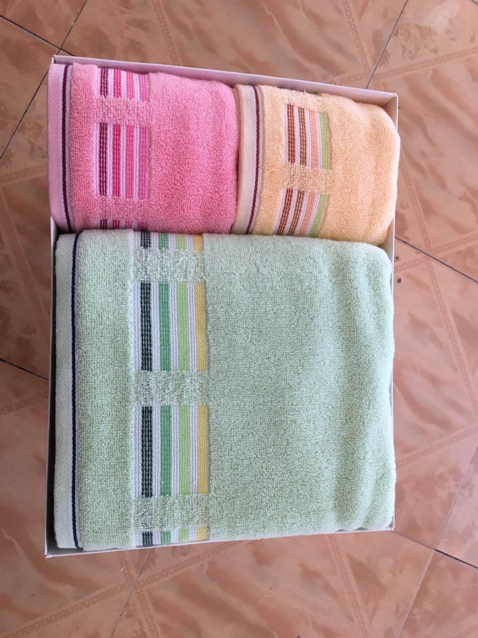 All-cotton color segment pillowcases