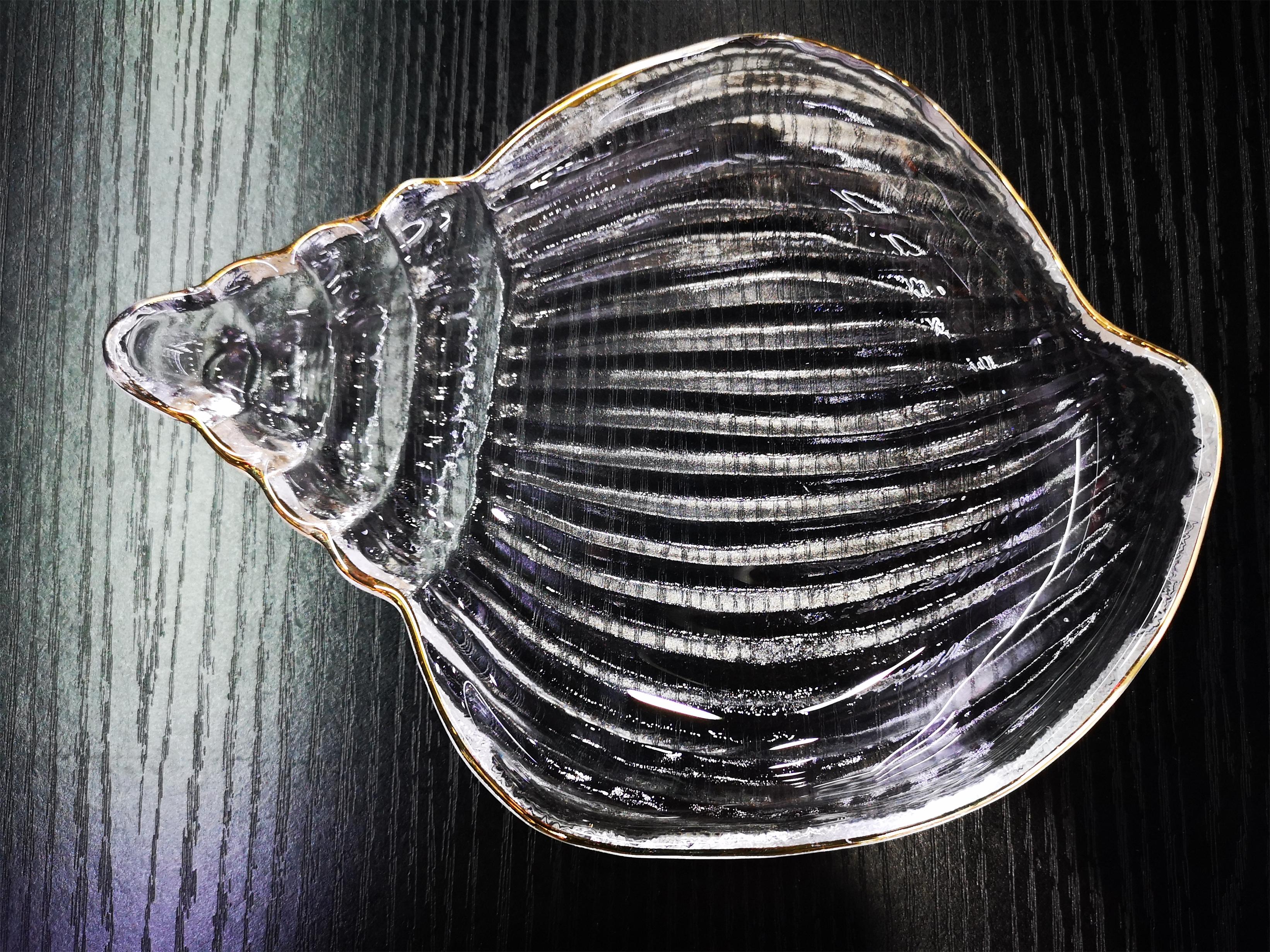 Yiwu quality transparent gold-plated conch plate for cooking. Plate Application Scenario